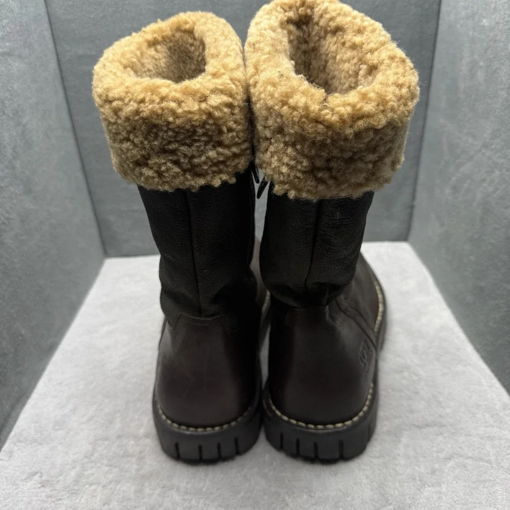 UGG Australia Arapahoe 5535 Men's 11 Brown Leather Shearling Winter Boots